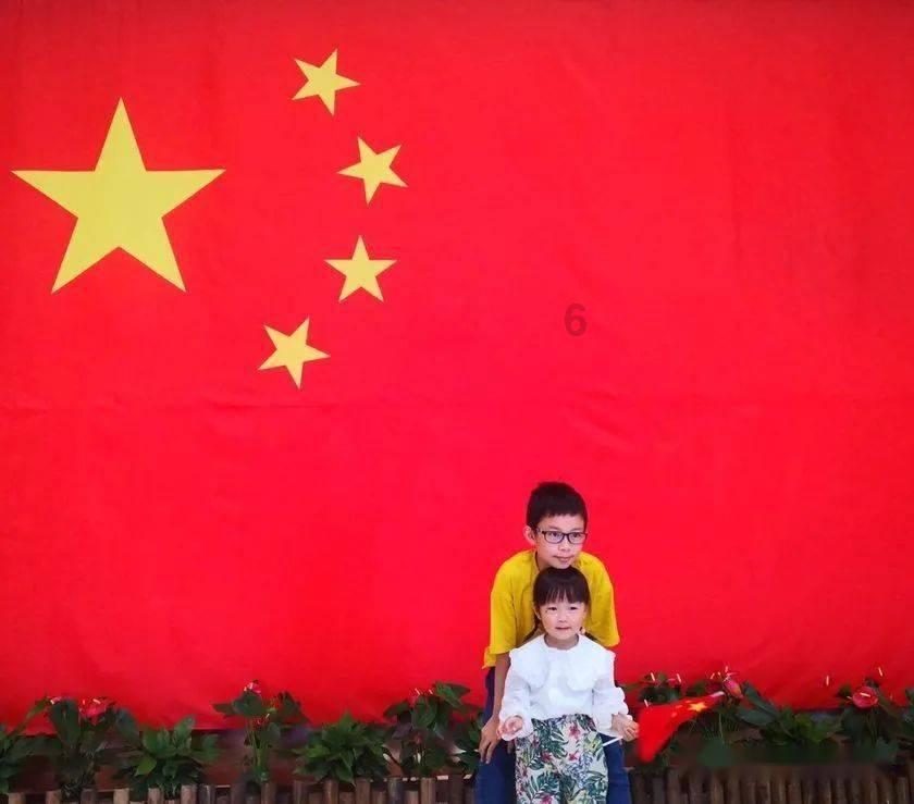 解惑蜗牛,《爱情公寓1》为了能够去参加夺宝的问答节目子乔做了什么事情呢?问答平台